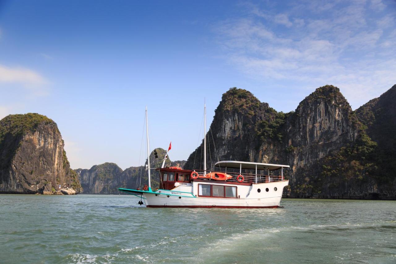 Emeraude Classic Cruises Ha Long Exterior foto